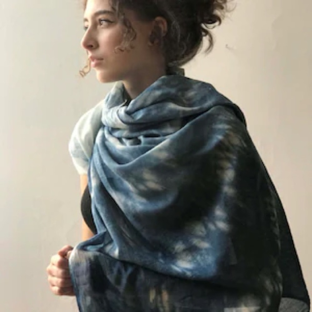 Indigo dyed summer scarf